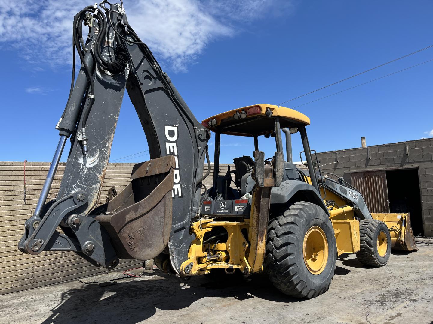 ./imagenes/INVOICE/2019/18265/RETRO JOHN DEERE 710K (6).JPG